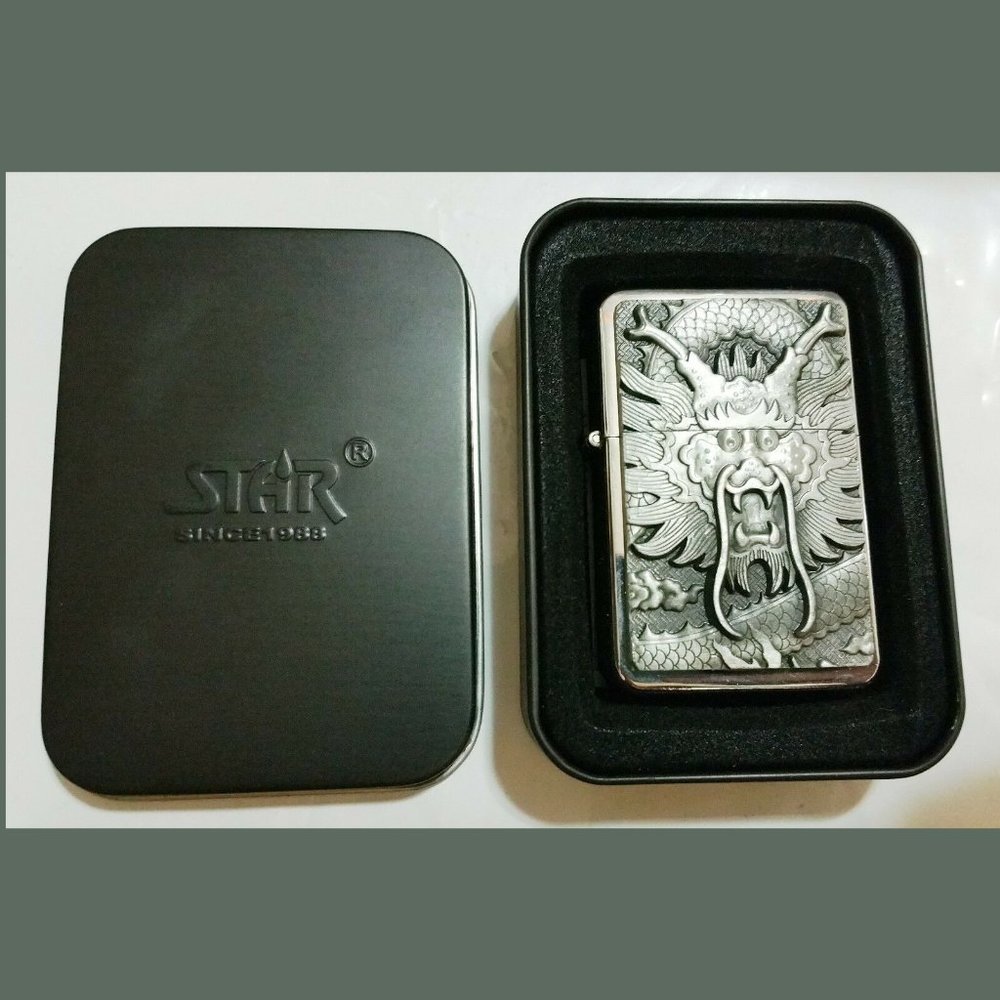 DRAGON CIGARETTE LIGHTERS WITH METAL BOX NEW